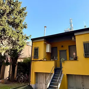 Gionas - Casa Indipendente In Zona Strategica , Milán Italia